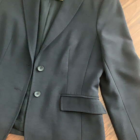 Navy Blue Blazer Size 38 - Femme Carriere - Picture 4 of 7